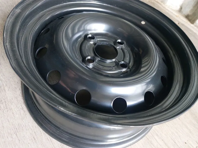 15 R Diska koera 4 ta Damas Labo tushadi 3 15 R Diska koera 4 ta Damas Labo tushadi 3
