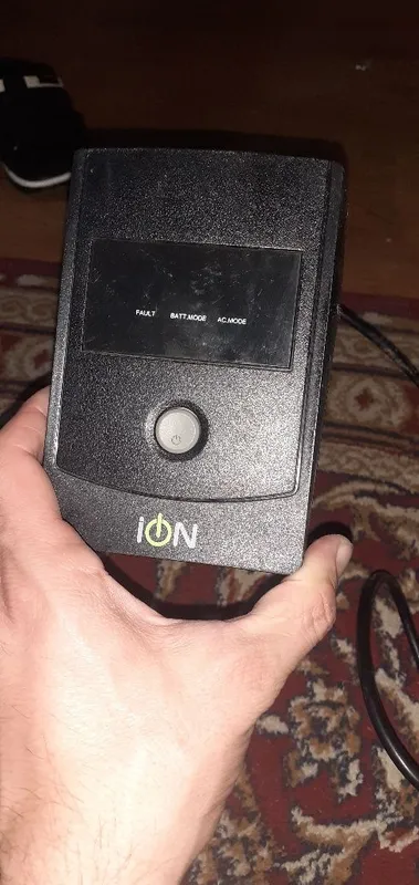 UPS деярли янги.ION фирма.заряд копга кетади гап ёк.коп функсияли 1