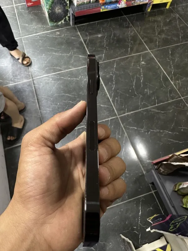 Iphone 14 pro max black 86 yomkost — фото 1