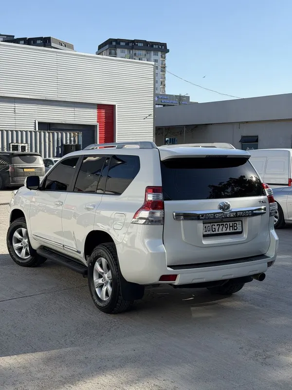 Toyota Prado tozza 2014 2.7 mator Propan Tonirovka — фото 5