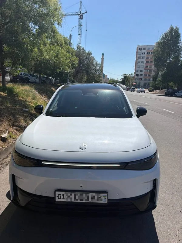 Leapmotor c16 2025 yil 1 Leapmotor c16 2025 yil 1