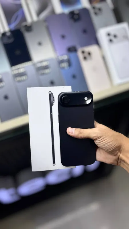 iPhone 17 Air