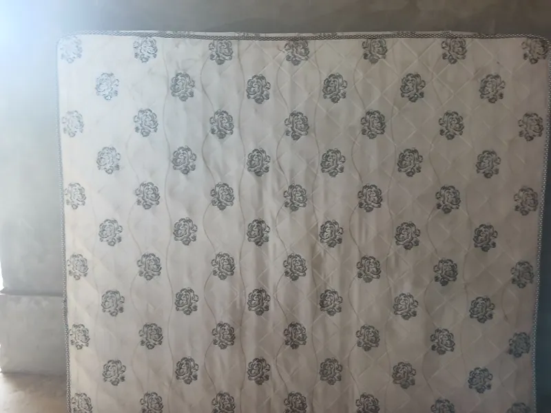 Matras tekinga beriladi 2 kishilik 2 Matras tekinga beriladi 2 kishilik 2