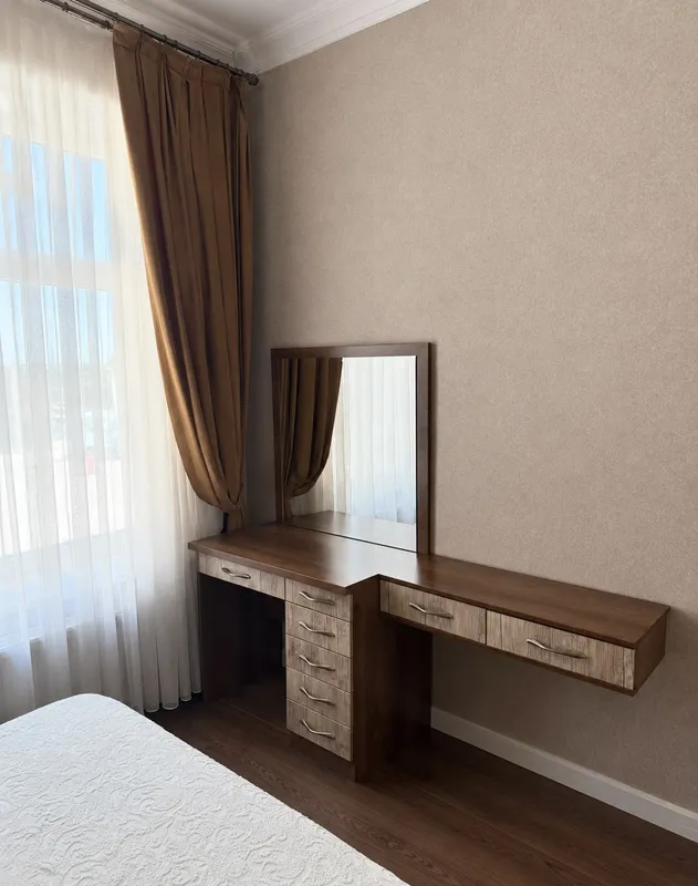 Продается спальня гарнитура
