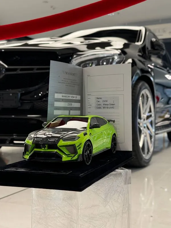 1:18 kolleksion modelcha Lamborghini urus 1