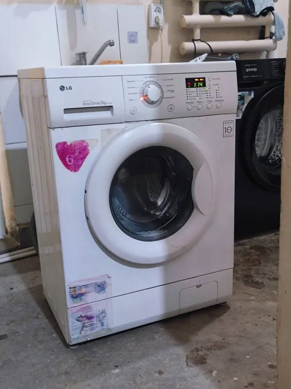 LG kir yuvish mashinasi 6 kg lik sotiladi