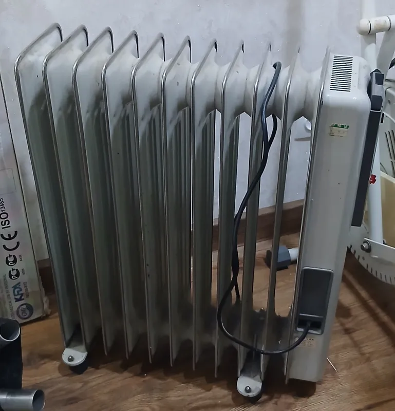 Продам масляный обогреватель 1