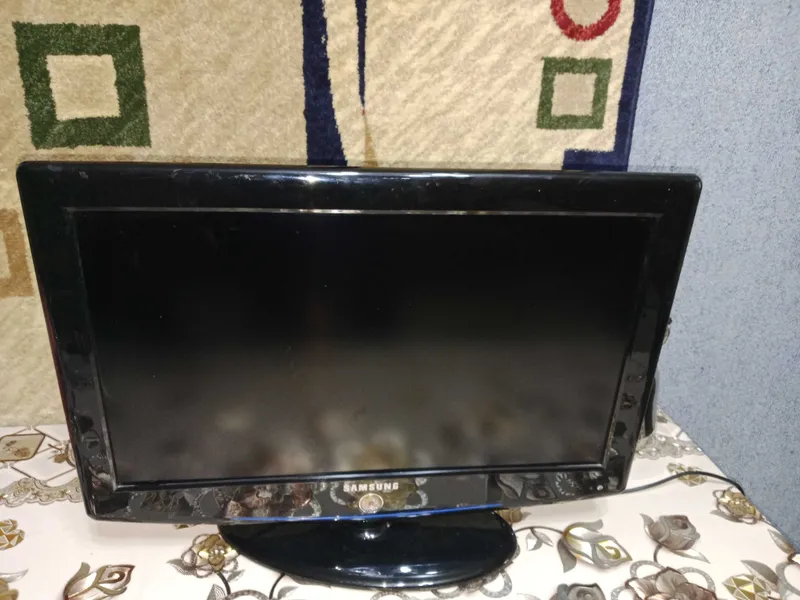 телевизор Samsung 26 дюймов диагональ 1