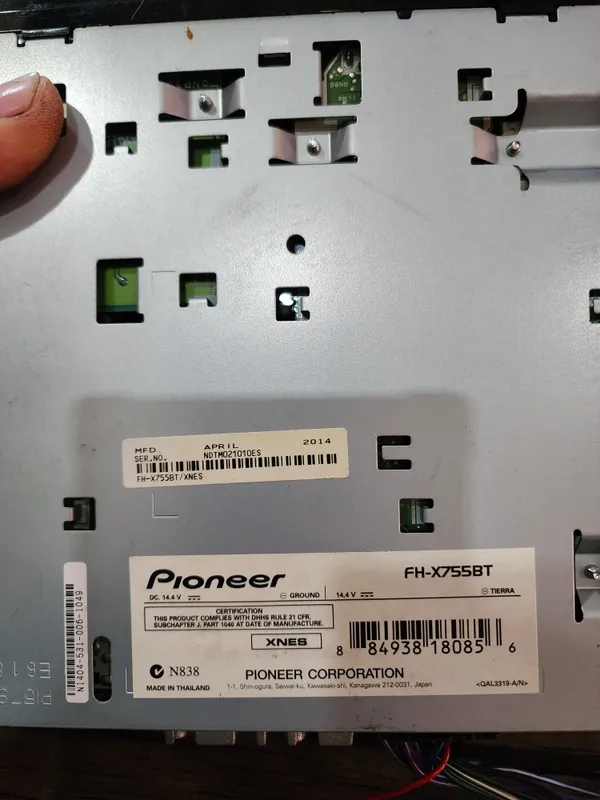 Pioneer FH-X755BT 3