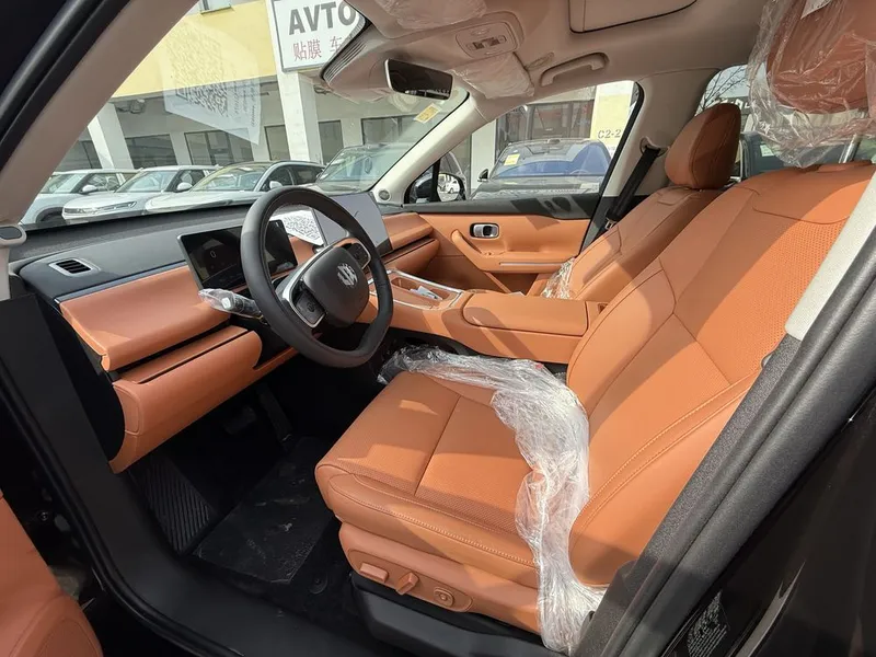 Leapmotor C16 Restyling 2026 Full Hybrid 1 yil rasmiy kafolat — фото 7