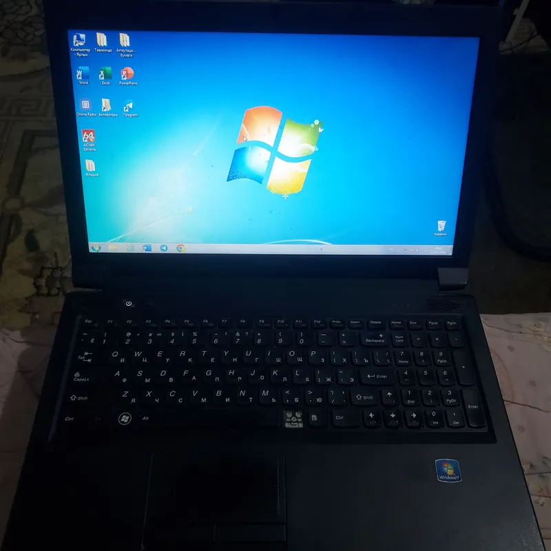 Lenovo B570e 1 Lenovo B570e 1