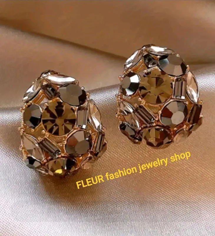 Серьги / сирга / со стразами Swarovski 3 Серьги / сирга / со стразами Swarovski 3