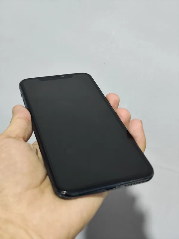 iPhone 11 Pro Max 2 iPhone 11 Pro Max 2