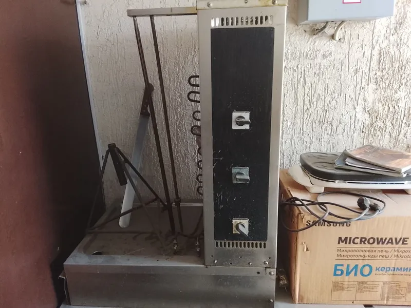 Продается все для фастфуда 1 Продается все для фастфуда 1