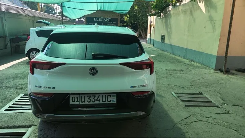 Buick Velite сотилади 4