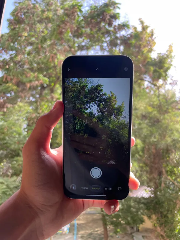 Iphone 17 pro max silver 7