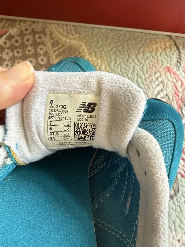 Кроссовки женские New balance. Оригинал! Размер 37,5 — фото 2 Кроссовки женские New balance. Оригинал! Размер 37,5 — фото 2