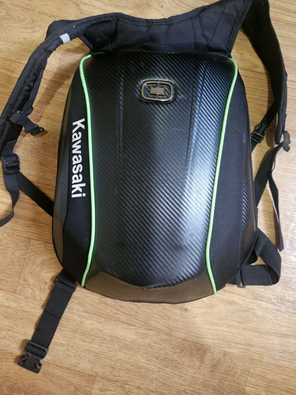 Продается рюкзак Kawasaki 2