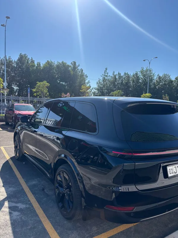 Автомобиль 8 Автомобиль 8