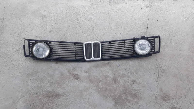 BMW old qismlari : Orginal faralar ,agoblisofka ,radiator panjara — фото 4