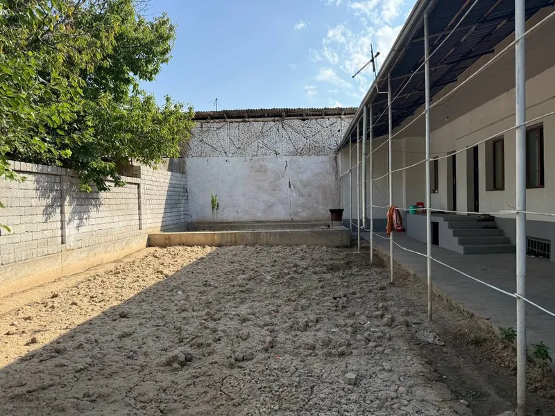 Toshkent tumani Novoyida 3-soʻtix uy sotiladi 3