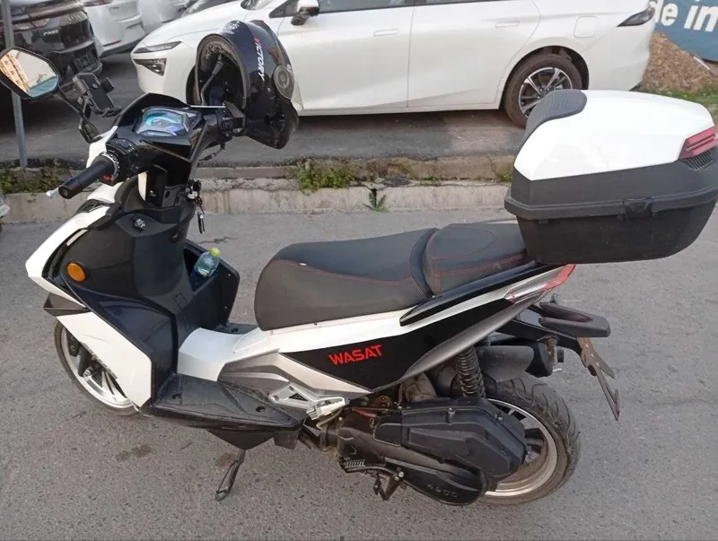 Yangi skuter sotiladi WASAT SPORT 2