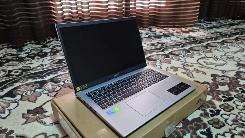 Acer aspire 3 core i7 6 Acer aspire 3 core i7 6