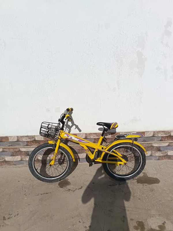 Velosiped yangi juda zor