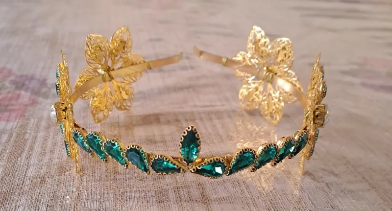 Diadema/ karona tillarang 2 Diadema/ karona tillarang 2