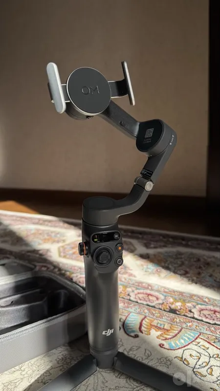DJI osmo mobile 6 2 DJI osmo mobile 6 2