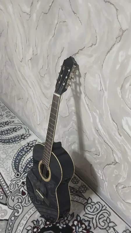 Gitara Ashton CG44 BK original — фото 1