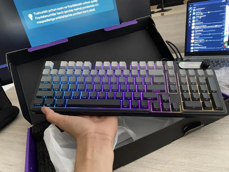 Klaviatura rgb rang yonadigon 11 xil rang