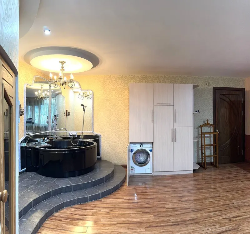 Продаётся 7-комнатная двухуровневая квартира, 286 м², 6/10, Яккасарайский район (Ракат махалля) — фото 9