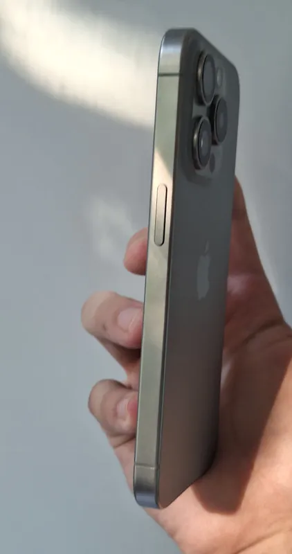 iphone 15 pro 256 gb 2