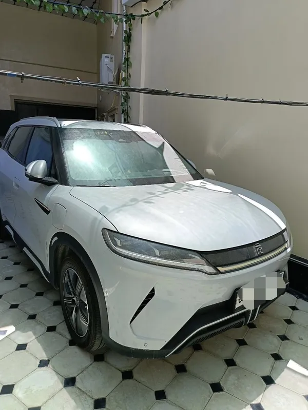 BYD Yuan up доп опция 1