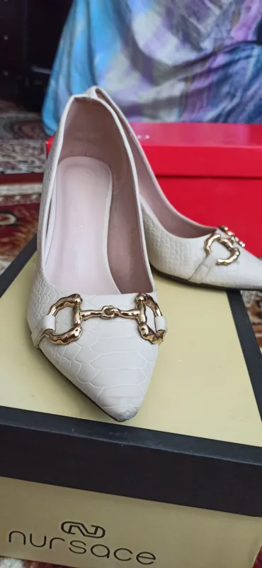 woman shoes (ayollar oqoq kiyimi) — фото 1