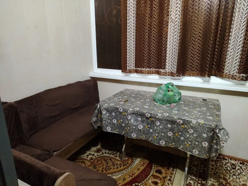 Yakkasaroy tumani arenda kvartira 2 xonali 8