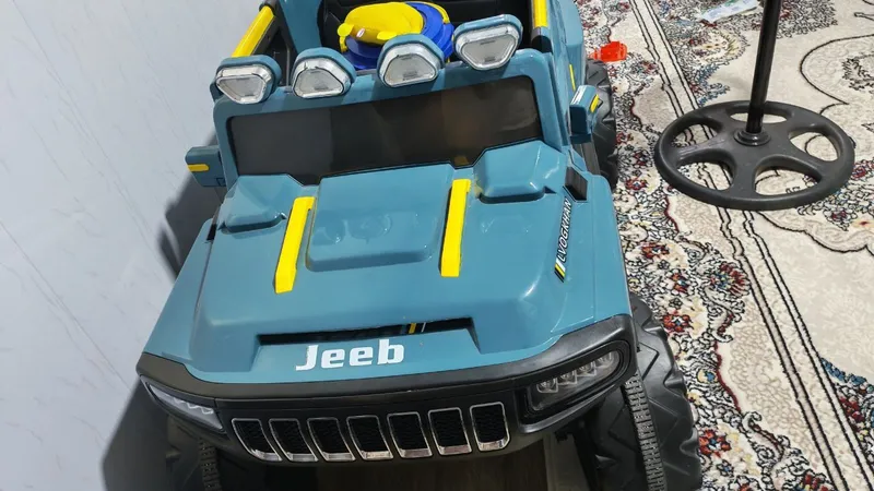 bolalar mashinasi jeep 3 bolalar mashinasi jeep 3