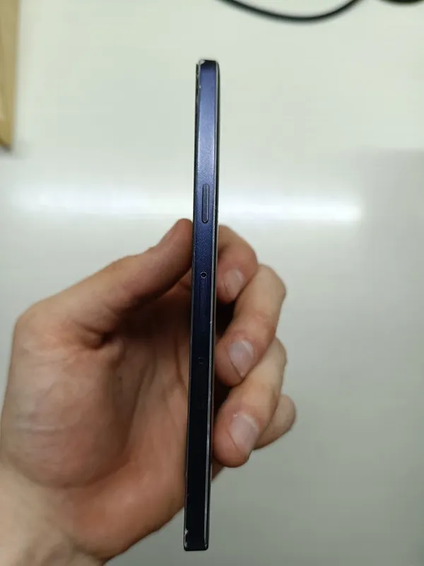Продам Samsung a3 — фото 2