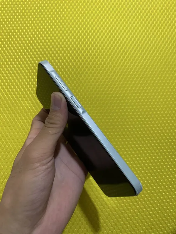 Samsung Galaxy A16 256 GB — фото 1