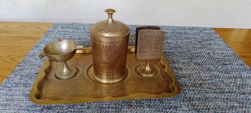 Interyer buyumlarini sotaman Interyer buyumlarini sotaman