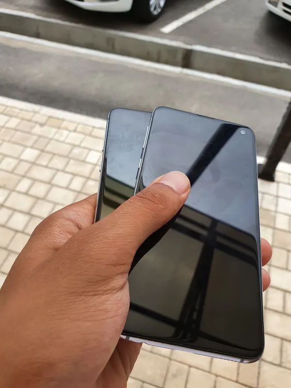 Samsung Galaxy S10e duos. Память 6/128 GB. Гарантия 2 Samsung Galaxy S10e duos. Память 6/128 GB. Гарантия 2