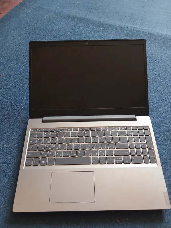 Ноутбук Lenovo 3 Ноутбук Lenovo 3