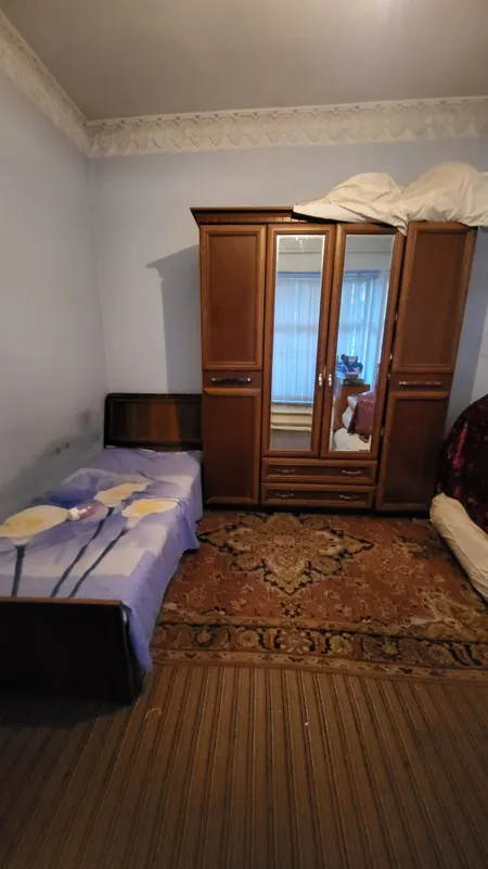 Шкаф с кроватью