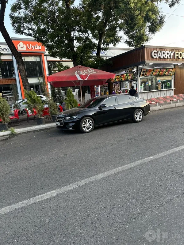 Malibu 2.4 qora 2,4 2 Malibu 2.4 qora 2,4 2