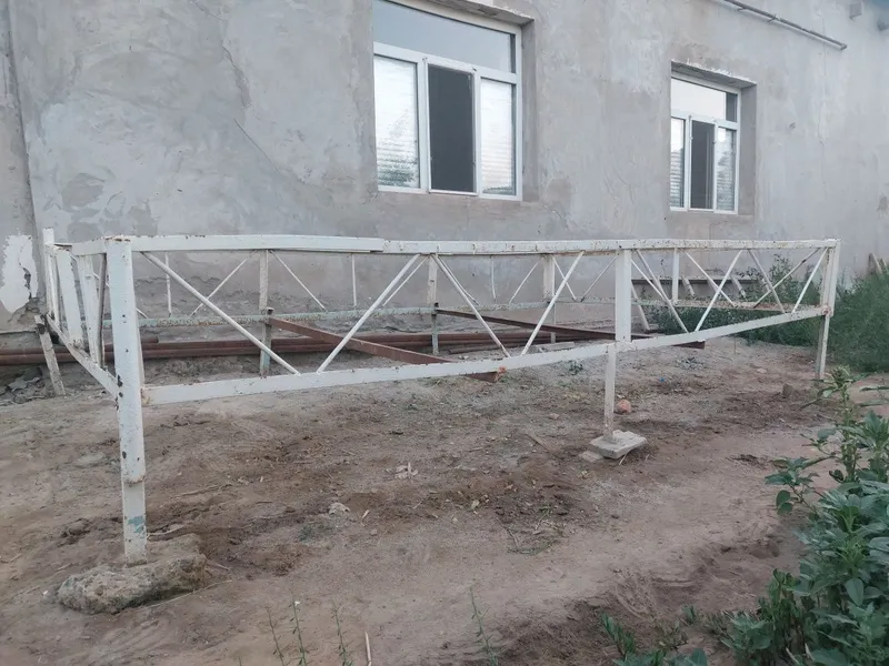 Тапчан сатылады хожелиде