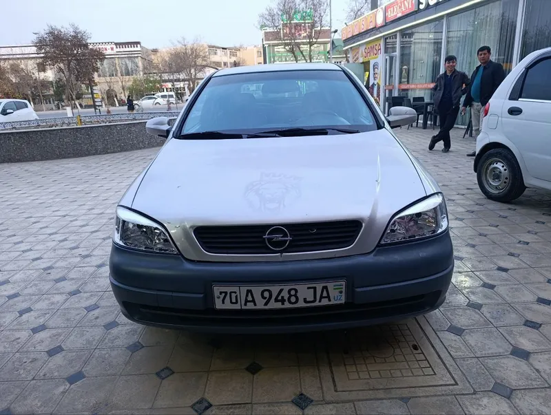 Опел Астра с гарантией — фото 1
