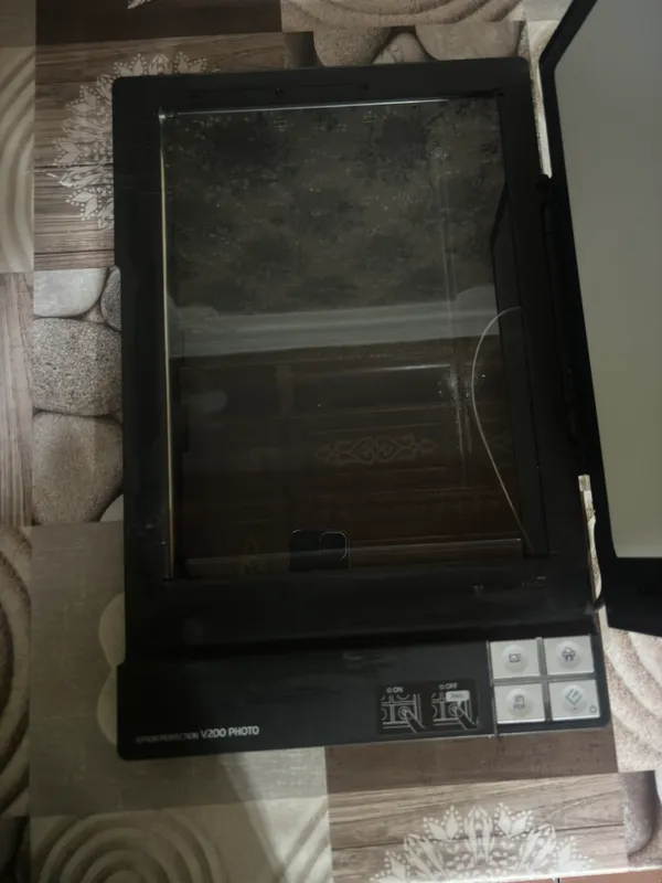 Epson perfection V200 PHOTO 3 Epson perfection V200 PHOTO 3