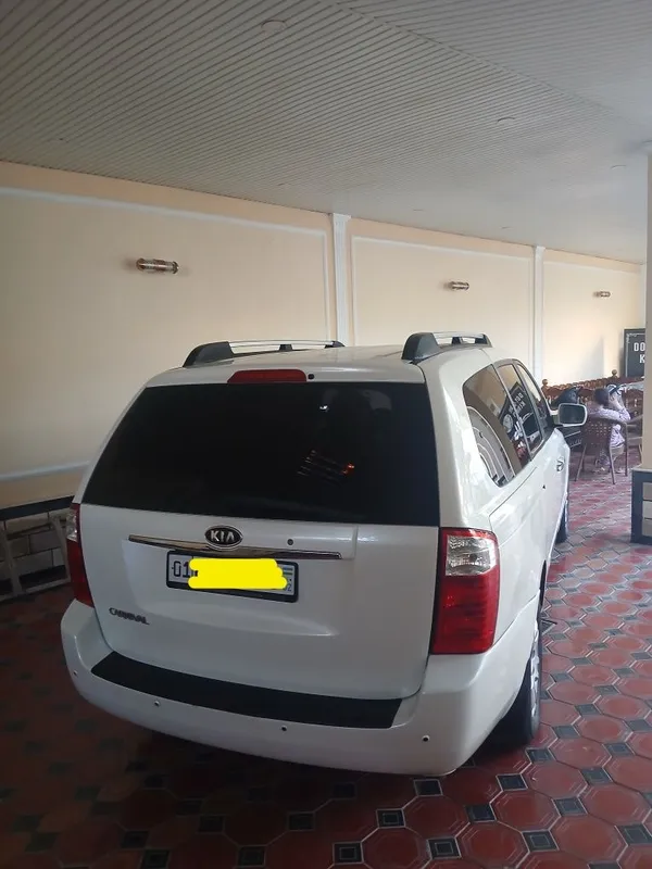 Rent Car Carnival 8 kishili 1 Rent Car Carnival 8 kishili 1