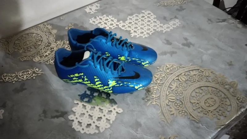 NIKE MERCURIAL BUTSA RAZMER 38 2 NIKE MERCURIAL BUTSA RAZMER 38 2